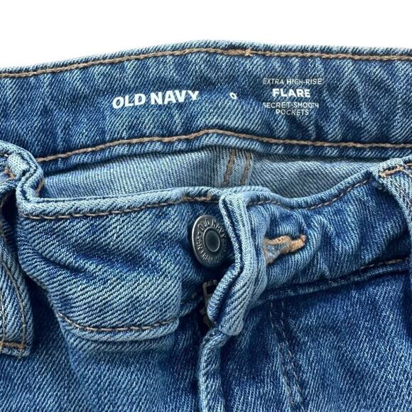 Old Navy Extra High Rise Flare Jeans Medium Wash 0 - Picture 4 of 8